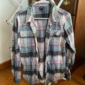 Patagonia flannel (light pink, blue, gray)